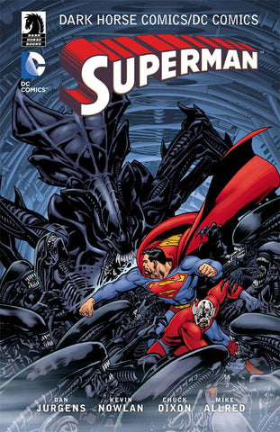 Dark Horse DC Superman vs Aliens